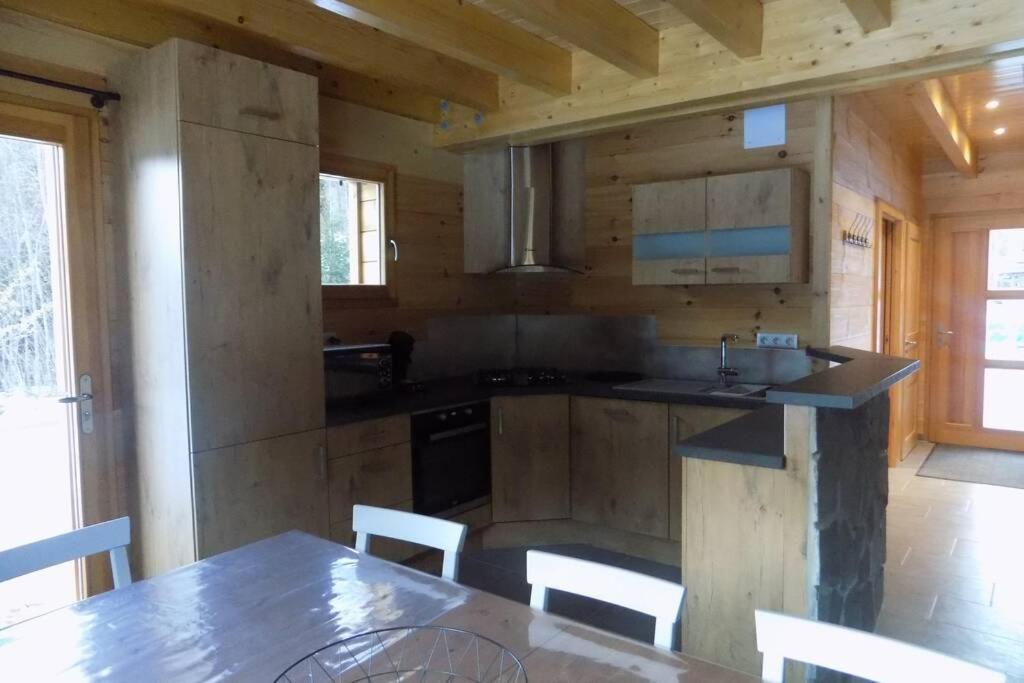 Chalet Des Charbonniers Avec Etang Saint-Maurice-sur-Moselle Dış mekan fotoğraf